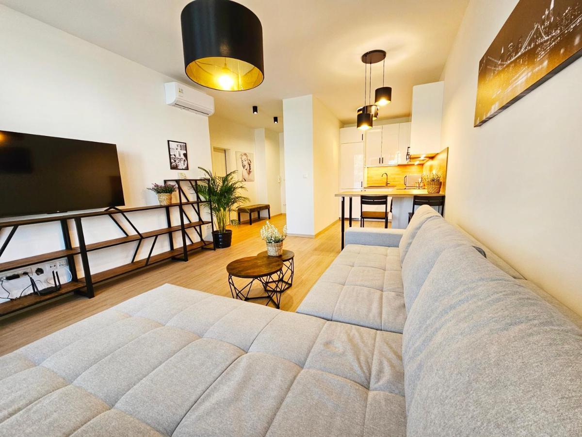 2 Room Apartment, New Building, Bosakova Street, 29 Bratislava Bagian luar foto
